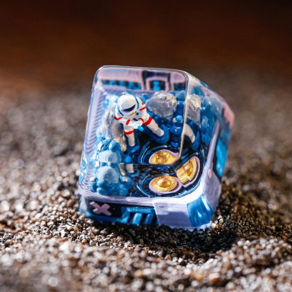 Second image of Astronaut - Blue Fishing Artisan Keycap